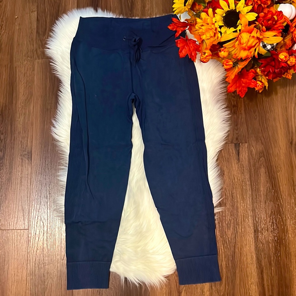 Pink active leggings  XL in blue